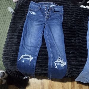 American Eagle Outfitters Women's Distressed Blue Jeans